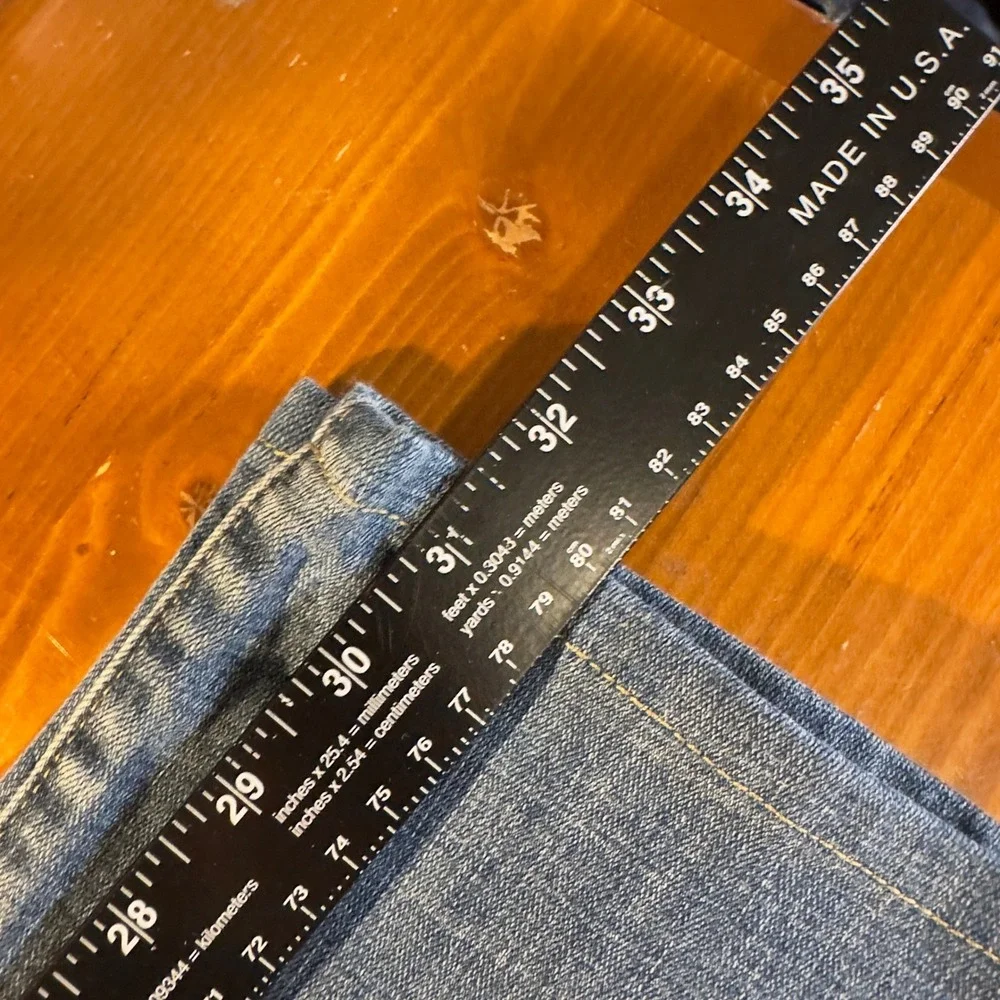 Levi's 314 Shaping Straight Jeans Womens 30x32 Blue Medium Wash Baggy Casual